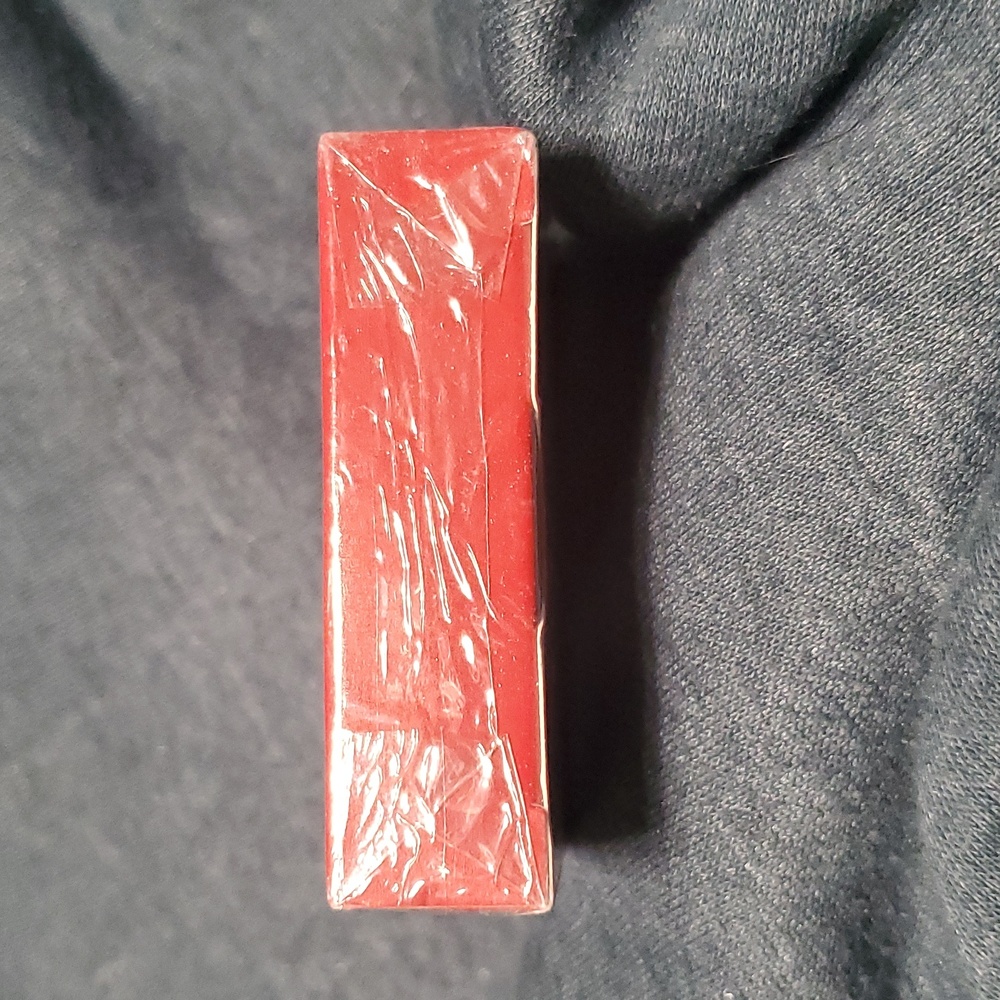 Delta Red Playing Cards - Picture 4 of 4